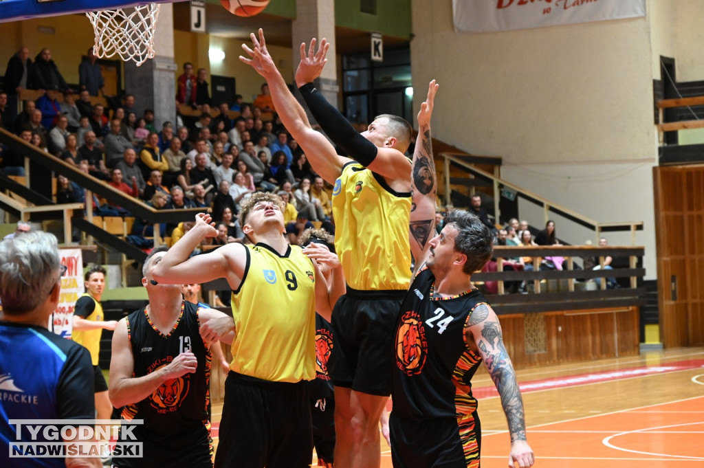 MKKS Siarka Tarnobrzeg - Dziki Basket Mielec