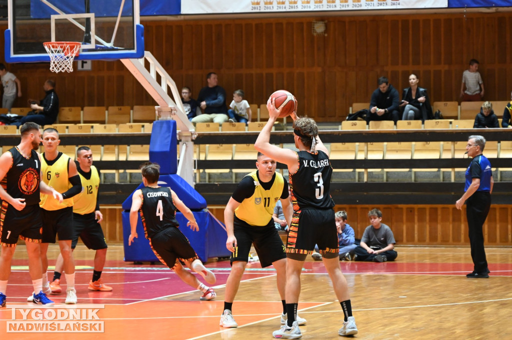 MKKS Siarka Tarnobrzeg - Dziki Basket Mielec