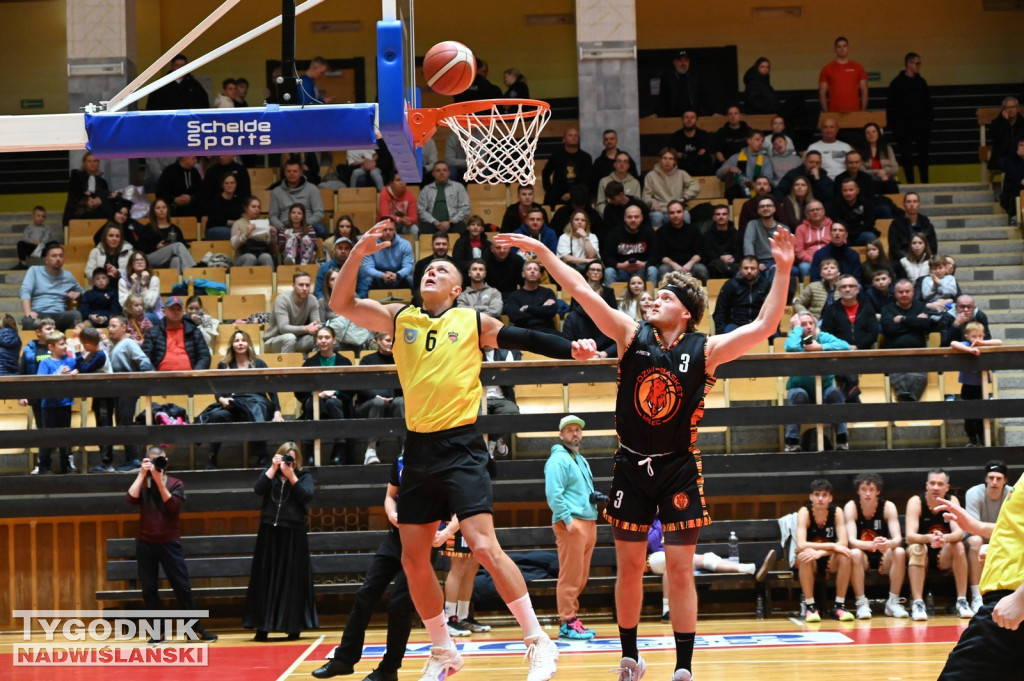 MKKS Siarka Tarnobrzeg - Dziki Basket Mielec
