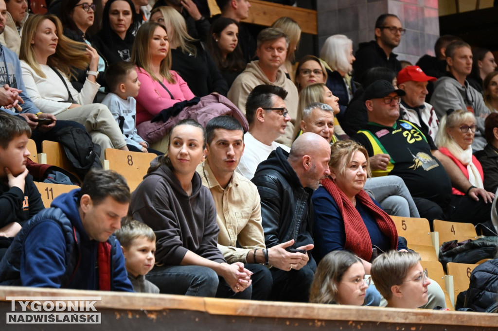 Kibice ma meczu MKKS Siarka - Dziki Basket Mielec