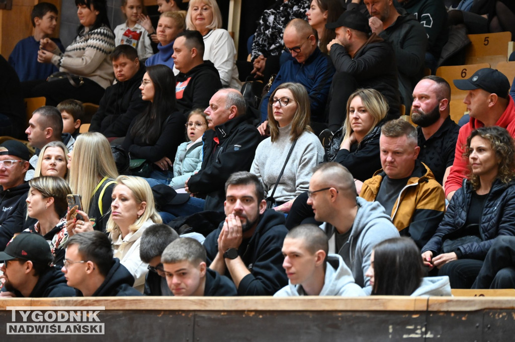 Kibice ma meczu MKKS Siarka - Dziki Basket Mielec