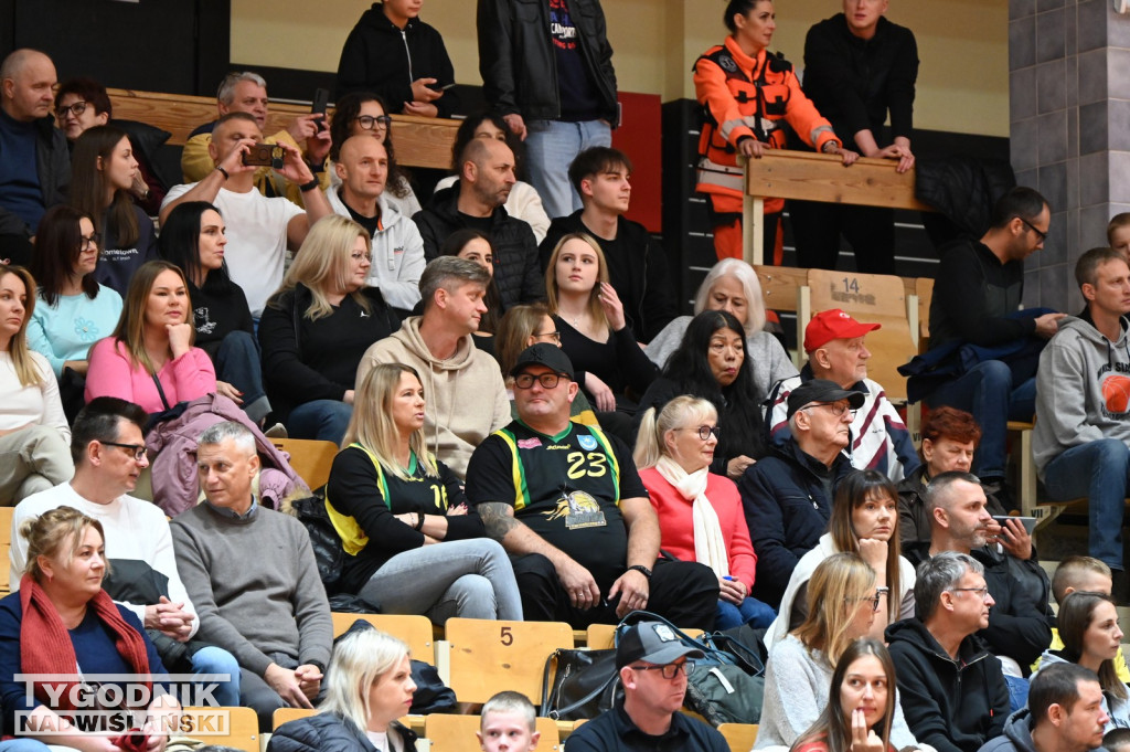 Kibice ma meczu MKKS Siarka - Dziki Basket Mielec
