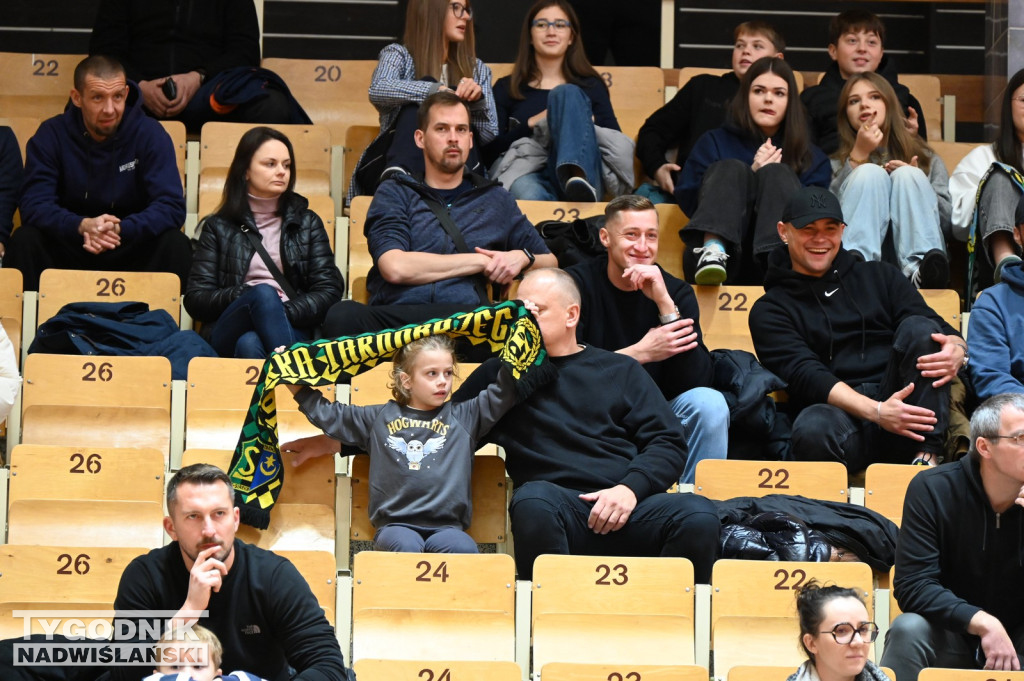 Kibice ma meczu MKKS Siarka - Dziki Basket Mielec