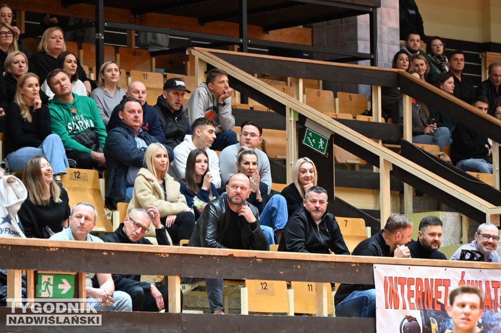 Kibice ma meczu MKKS Siarka - Dziki Basket Mielec