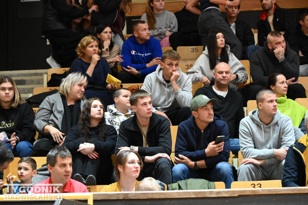Kibice ma meczu MKKS Siarka - Dziki Basket Mielec