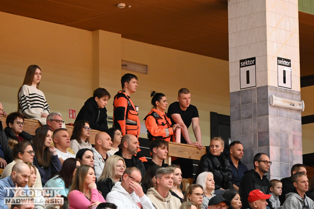 Kibice ma meczu MKKS Siarka - Dziki Basket Mielec