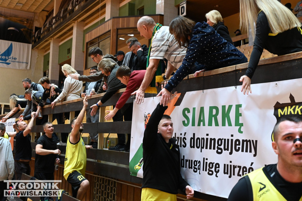 Kibice ma meczu MKKS Siarka - Dziki Basket Mielec