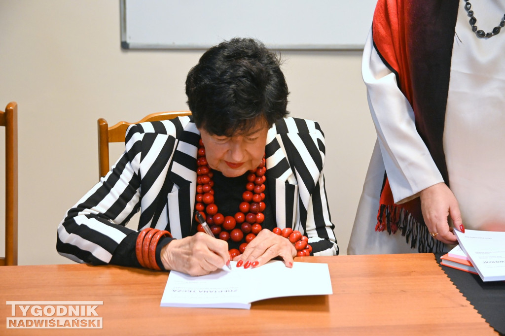 Profesor Joanna Senyszyn w Tarnobrzegu
