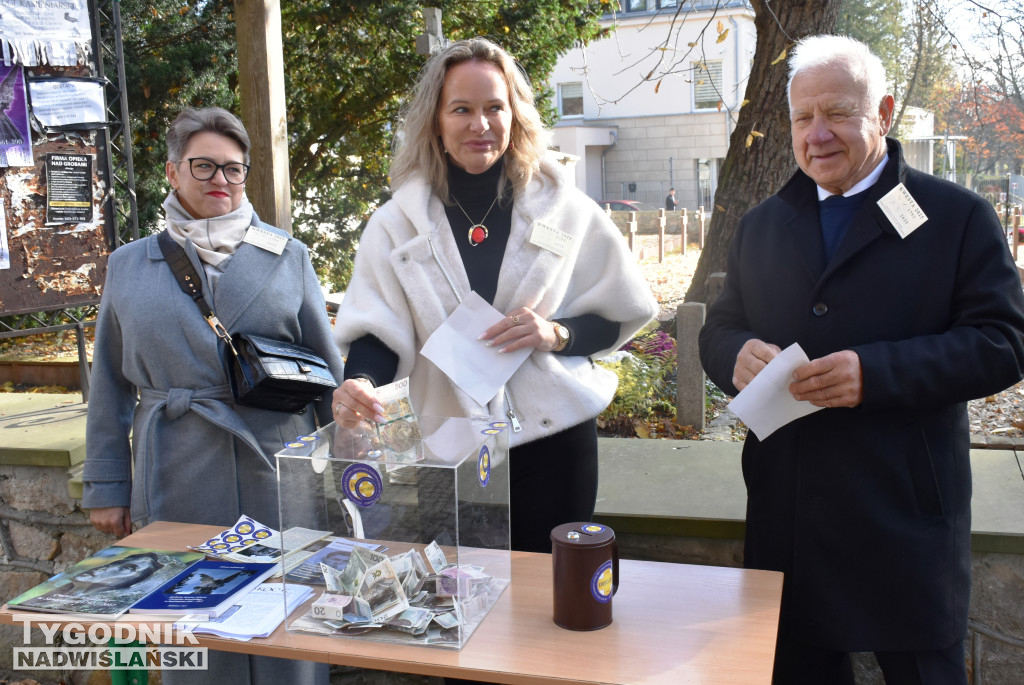 Sandomierska kwesta na rzecz ratowania nagrobków