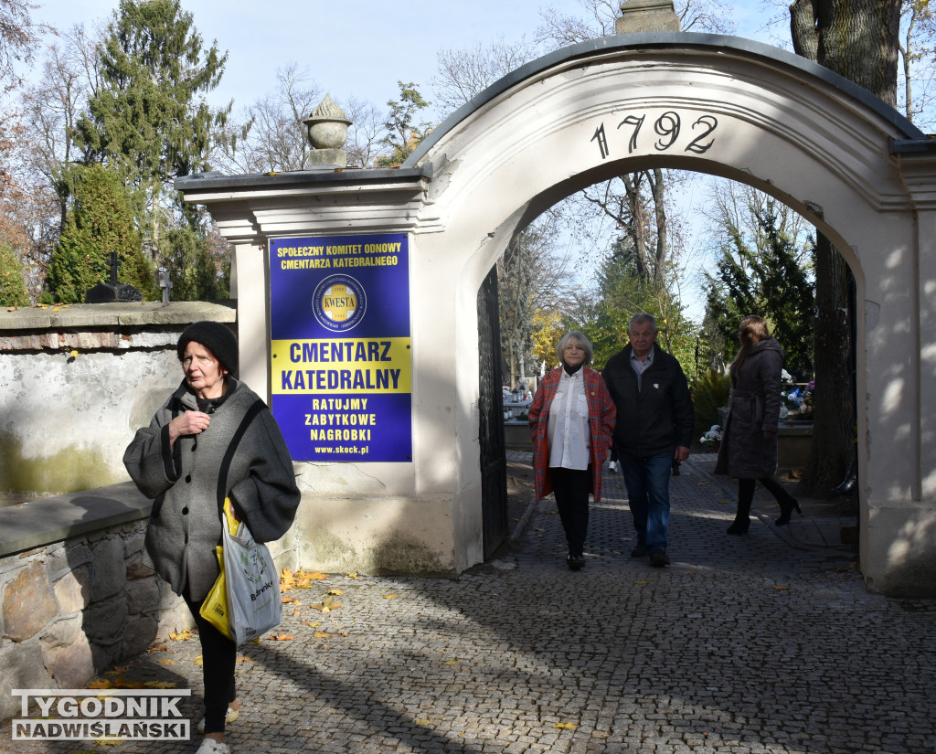 Sandomierska kwesta na rzecz ratowania nagrobków