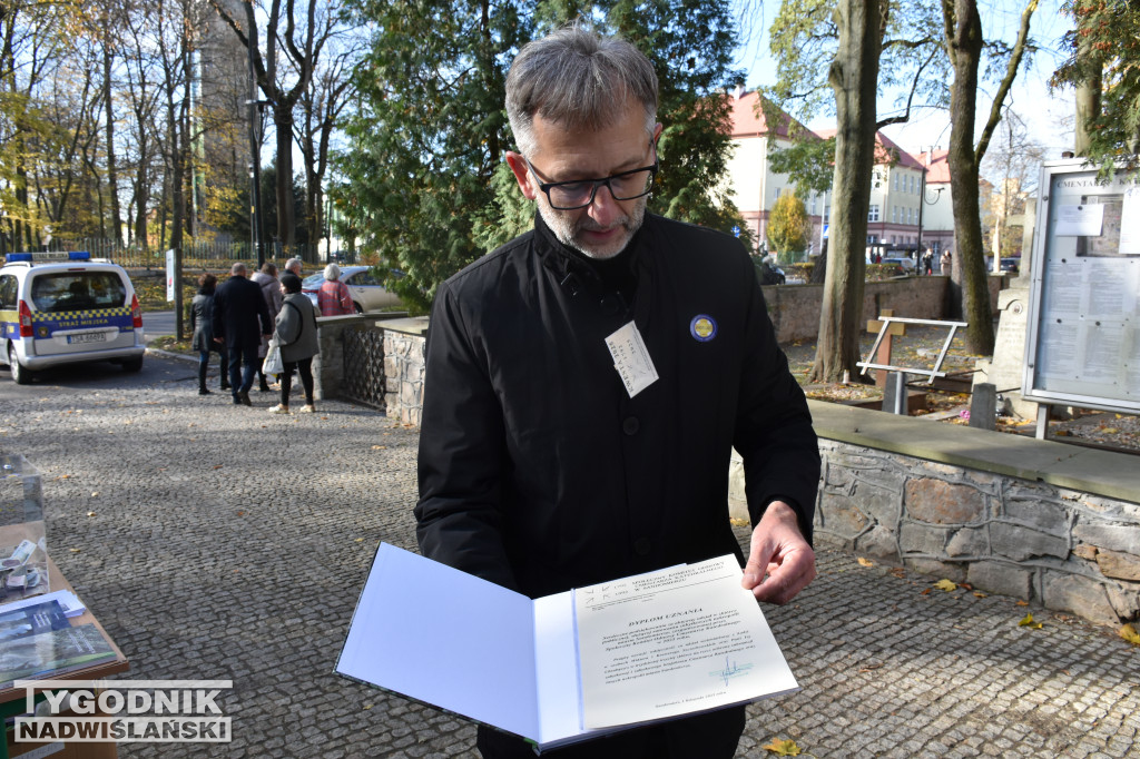 Sandomierska kwesta na rzecz ratowania nagrobków