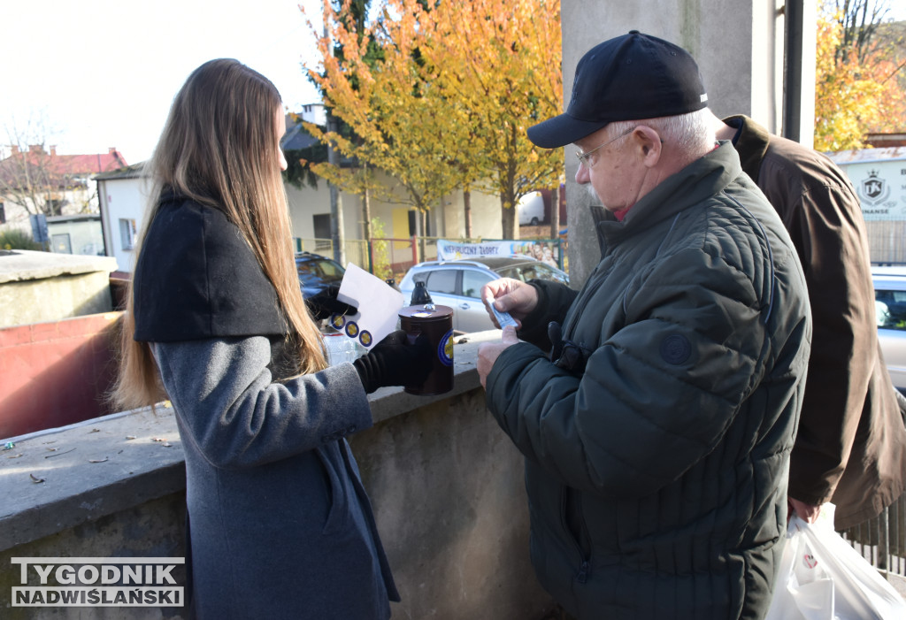 Sandomierska kwesta na rzecz ratowania nagrobków