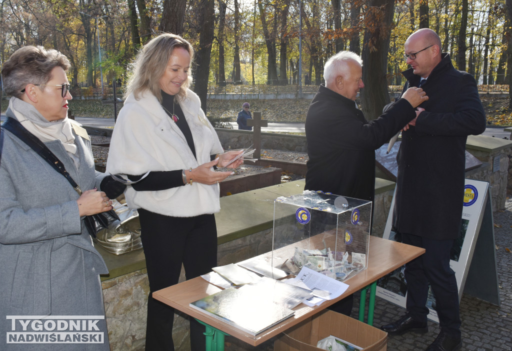 Sandomierska kwesta na rzecz ratowania nagrobków