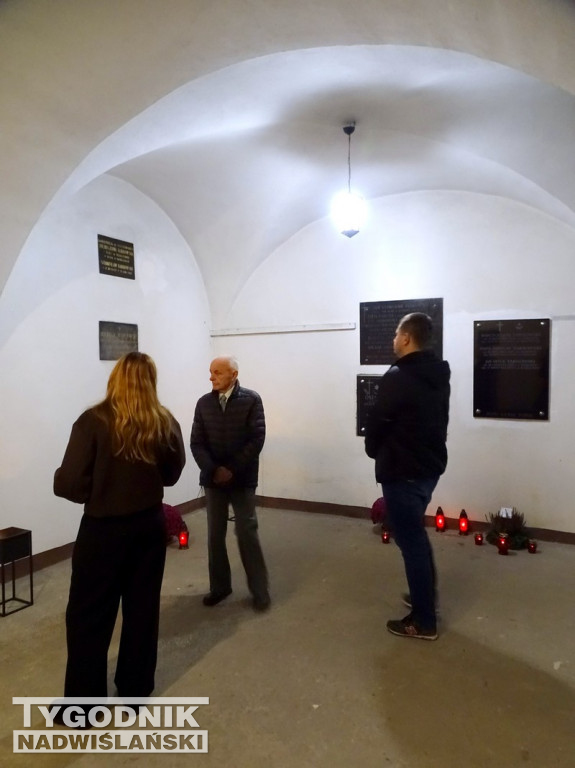 Procesja do krypty Tarnowskich w Tarnobrzegu