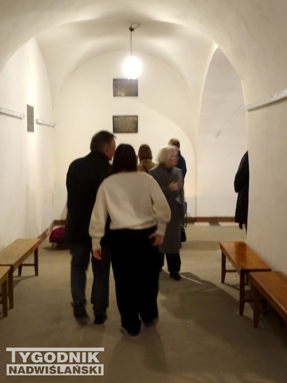 Procesja do krypty Tarnowskich w Tarnobrzegu