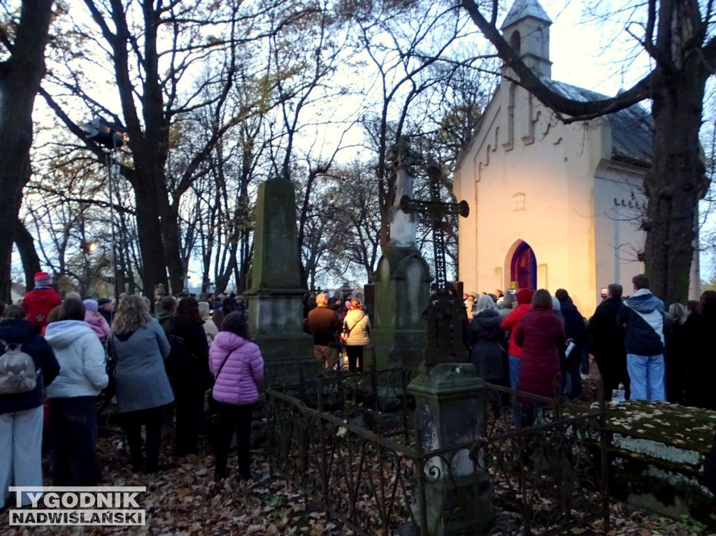 Cmentarz na Piaskach i Miechocińskie Zaduszki 2025