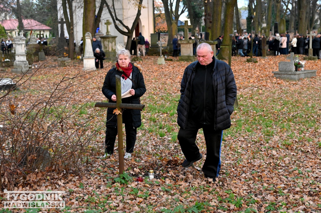 Cmentarz na Piaskach i Miechocińskie Zaduszki 2025