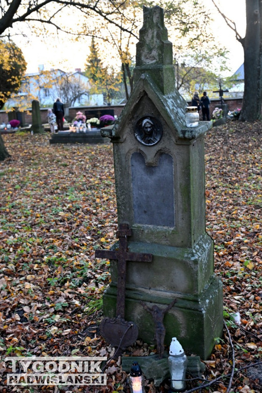 Cmentarz na Piaskach i Miechocińskie Zaduszki 2025