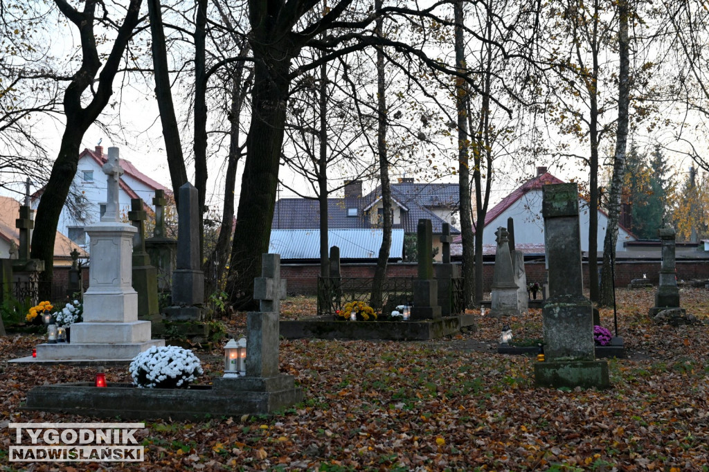 Cmentarz na Piaskach i Miechocińskie Zaduszki 2025