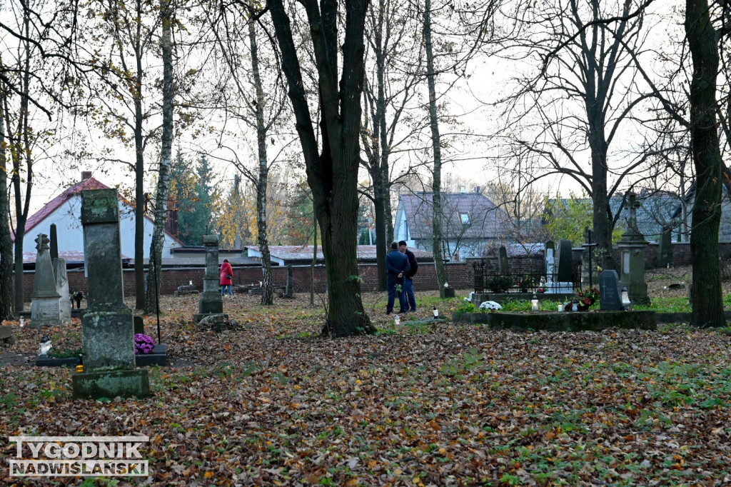 Cmentarz na Piaskach i Miechocińskie Zaduszki 2025