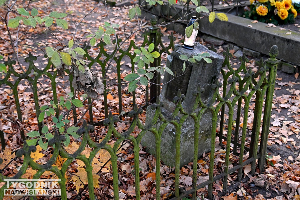 Cmentarz na Piaskach i Miechocińskie Zaduszki 2025