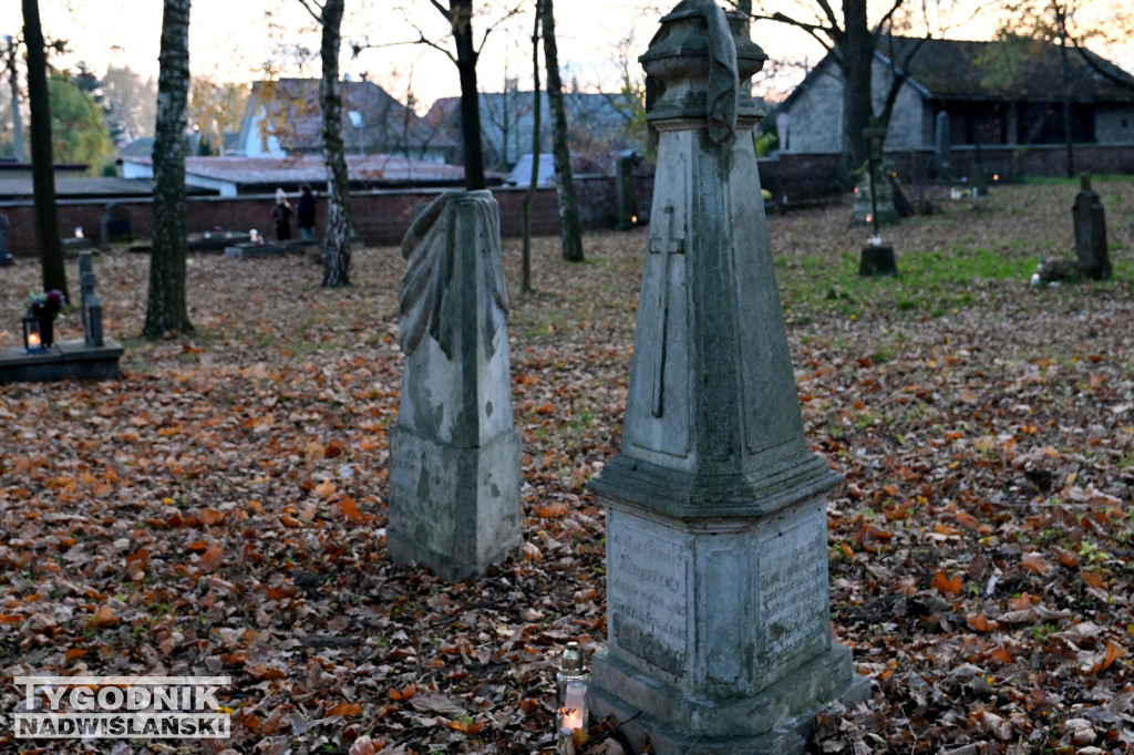 Cmentarz na Piaskach i Miechocińskie Zaduszki 2025