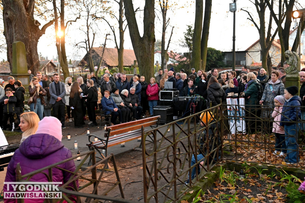 Cmentarz na Piaskach i Miechocińskie Zaduszki 2025