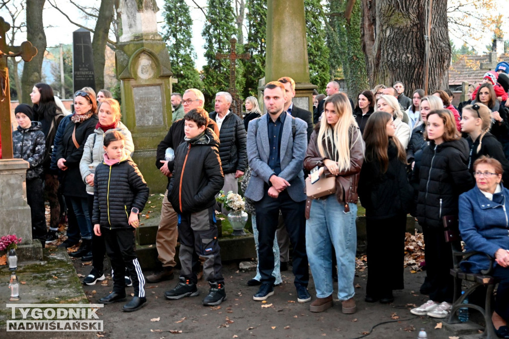 Cmentarz na Piaskach i Miechocińskie Zaduszki 2025