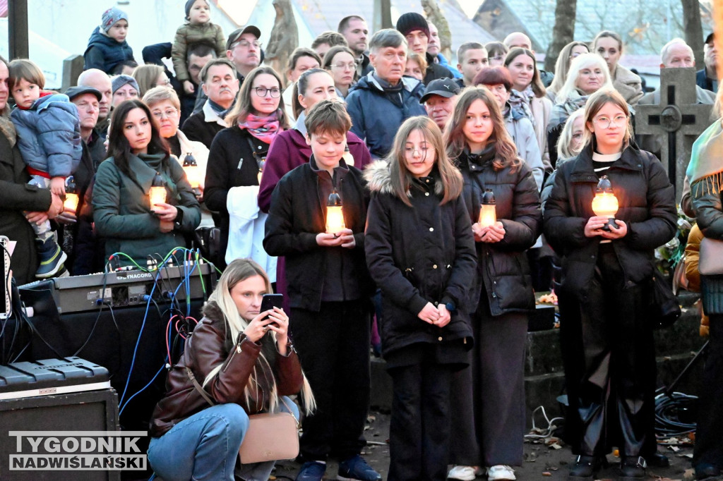 Cmentarz na Piaskach i Miechocińskie Zaduszki 2025