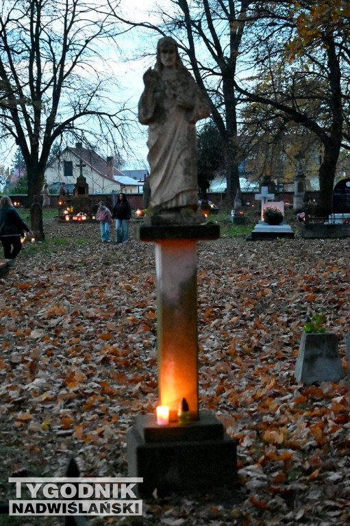 Cmentarz na Piaskach i Miechocińskie Zaduszki 2025