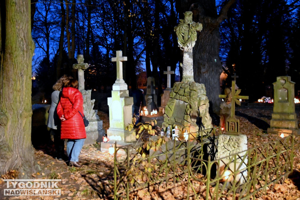 Cmentarz na Piaskach i Miechocińskie Zaduszki 2025
