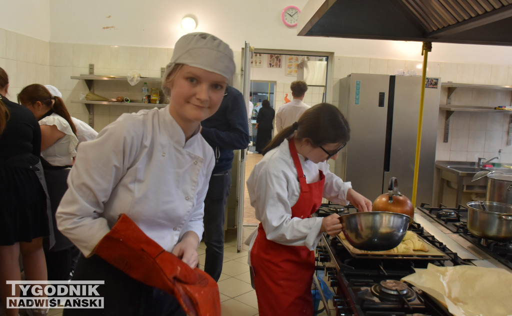 Warsztaty kulinarne w ZSGiH w Sandomierzu