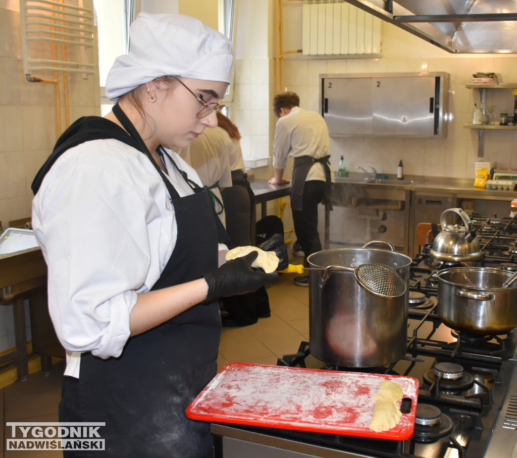 Warsztaty kulinarne w ZSGiH w Sandomierzu