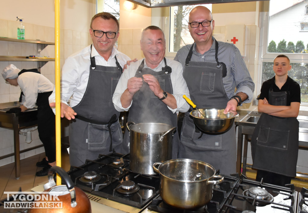 Warsztaty kulinarne w ZSGiH w Sandomierzu