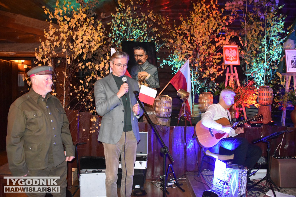 Piknik Patriotyczny w Dworze na Wichrowym Wzgórzu