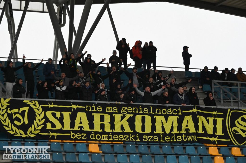 Kibice na meczu Siarka Tarnobrzeg - Sparta