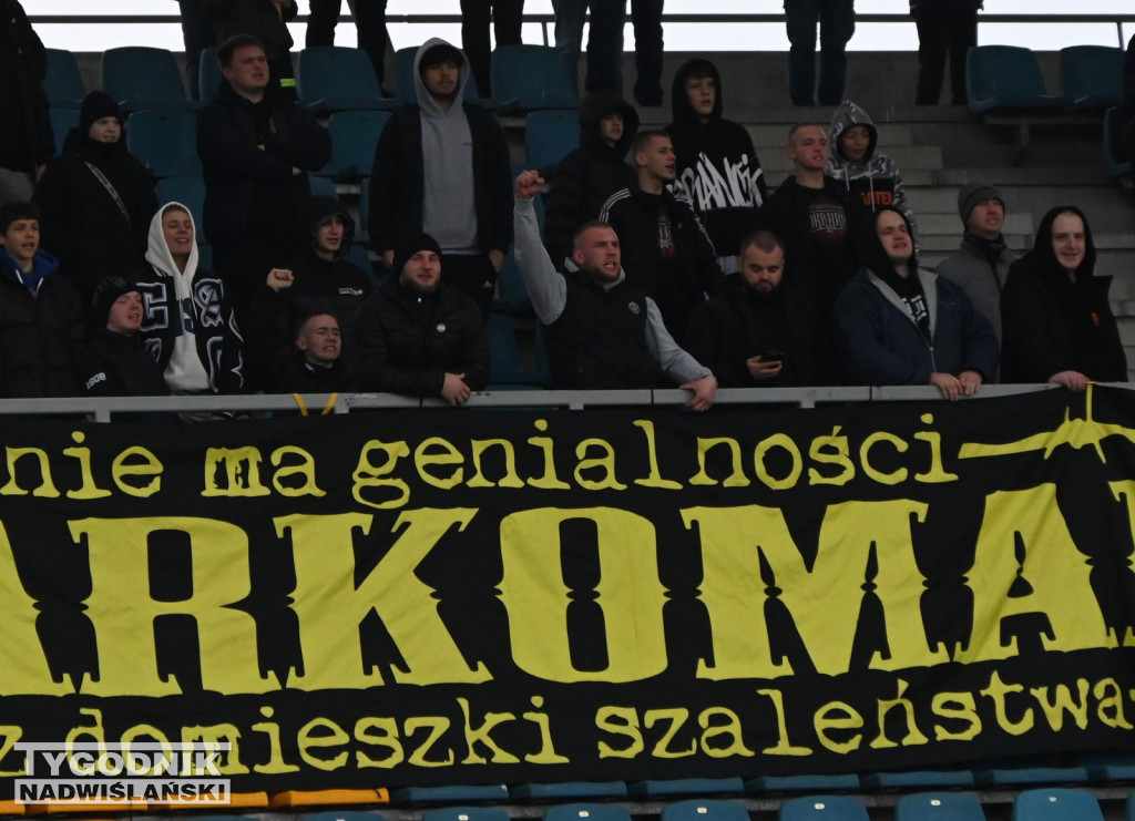 Kibice na meczu Siarka Tarnobrzeg - Sparta