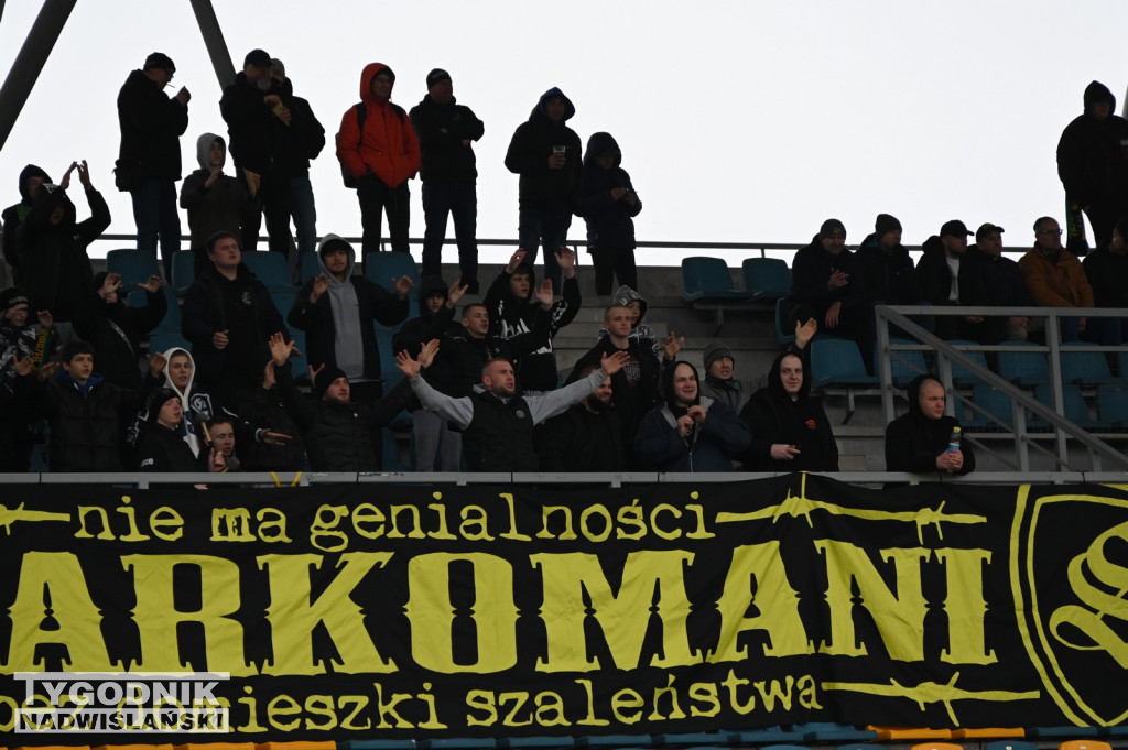 Kibice na meczu Siarka Tarnobrzeg - Sparta