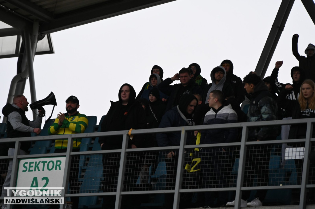 Kibice na meczu Siarka Tarnobrzeg - Sparta