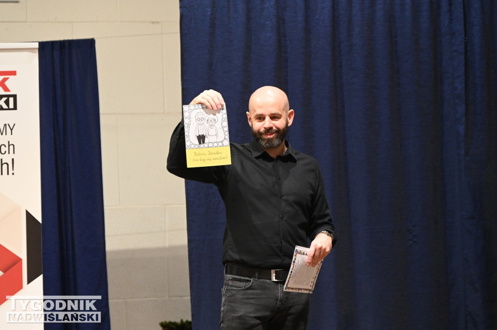 Kampania „Babciu, Dziadku – nie daj się oszustom!”