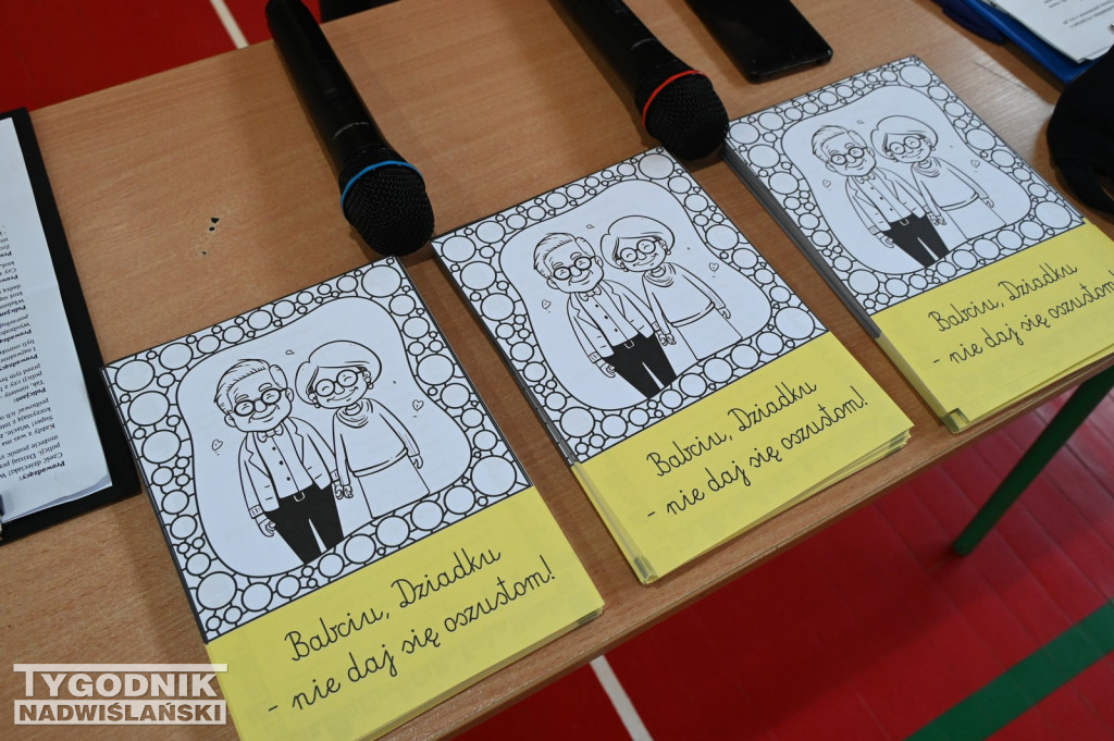 Kampania „Babciu, Dziadku – nie daj się oszustom!”