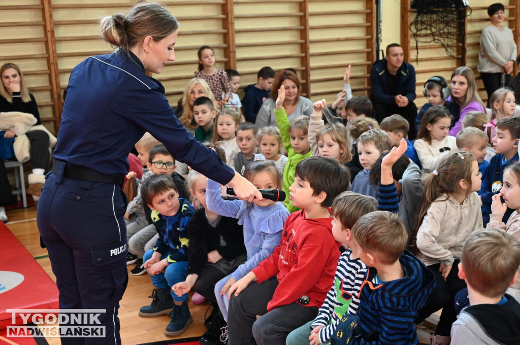Kampania „Babciu, Dziadku – nie daj się oszustom!”