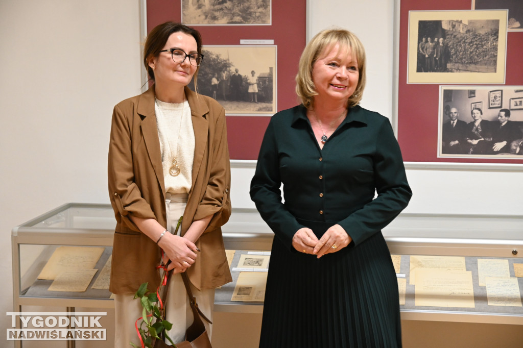 W Tarnobrzegu otwarto wystawę poświęconą M. Marczakowi