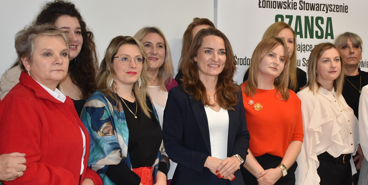 Moc małych społeczności w Łoniowie