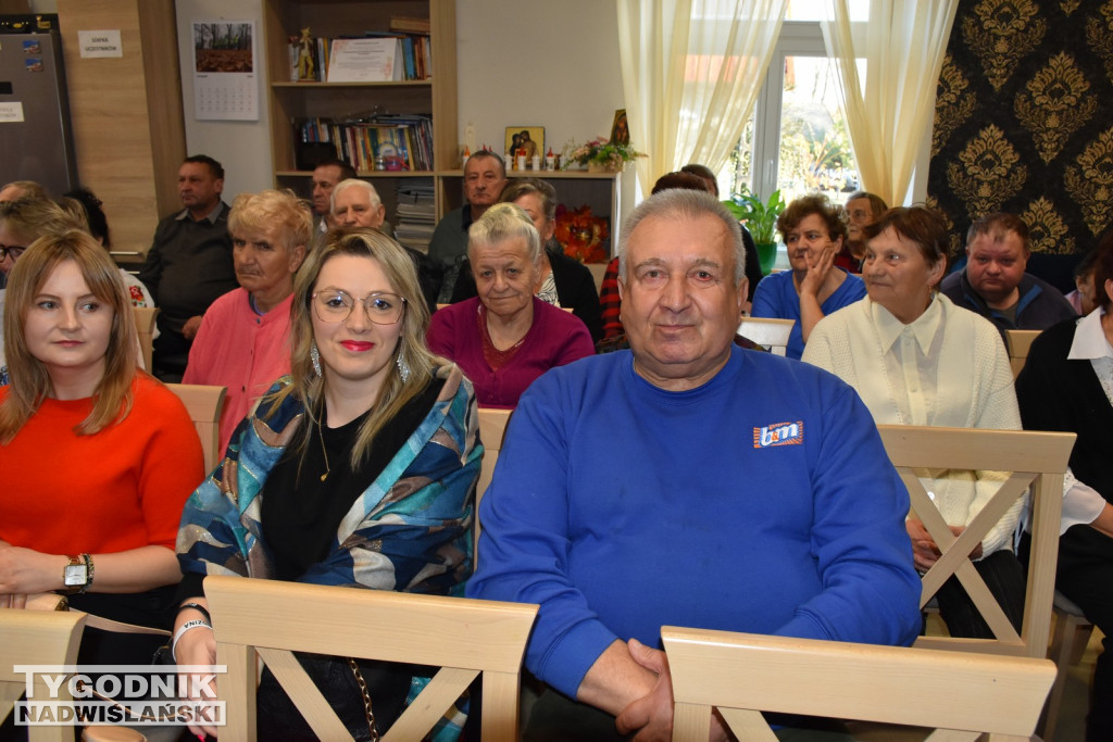 Moc małych społeczności w Łoniowie