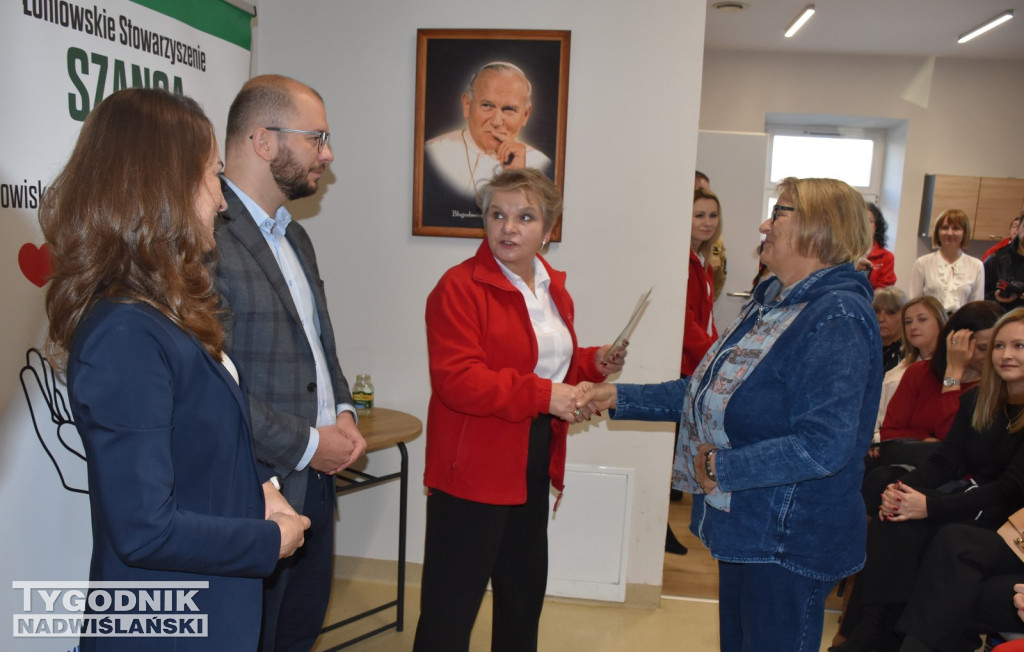 Moc małych społeczności w Łoniowie