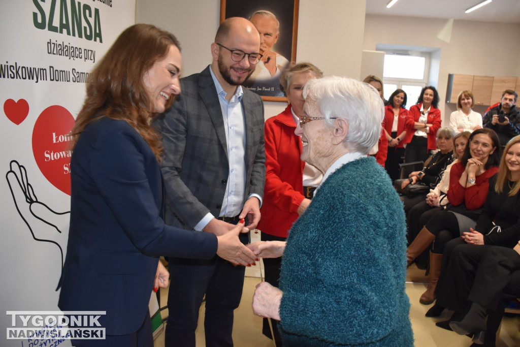 Moc małych społeczności w Łoniowie