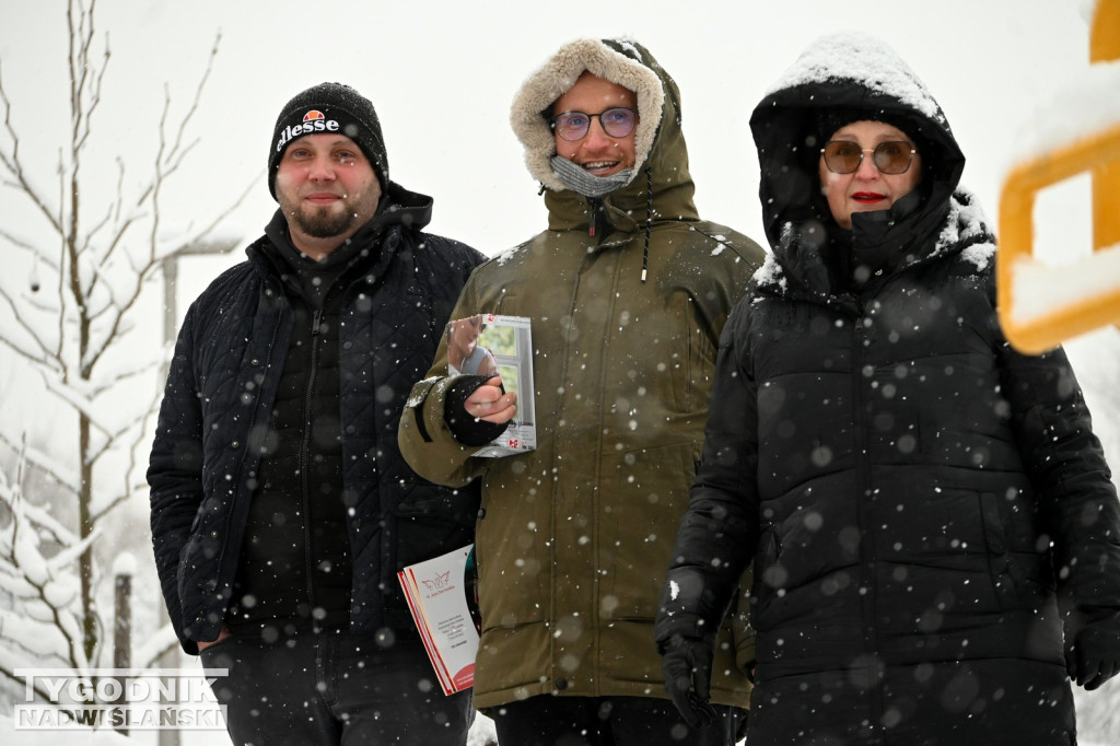 Śnieżne Jezioro Aniołów nad Jeziorem Tarnobrzeskim