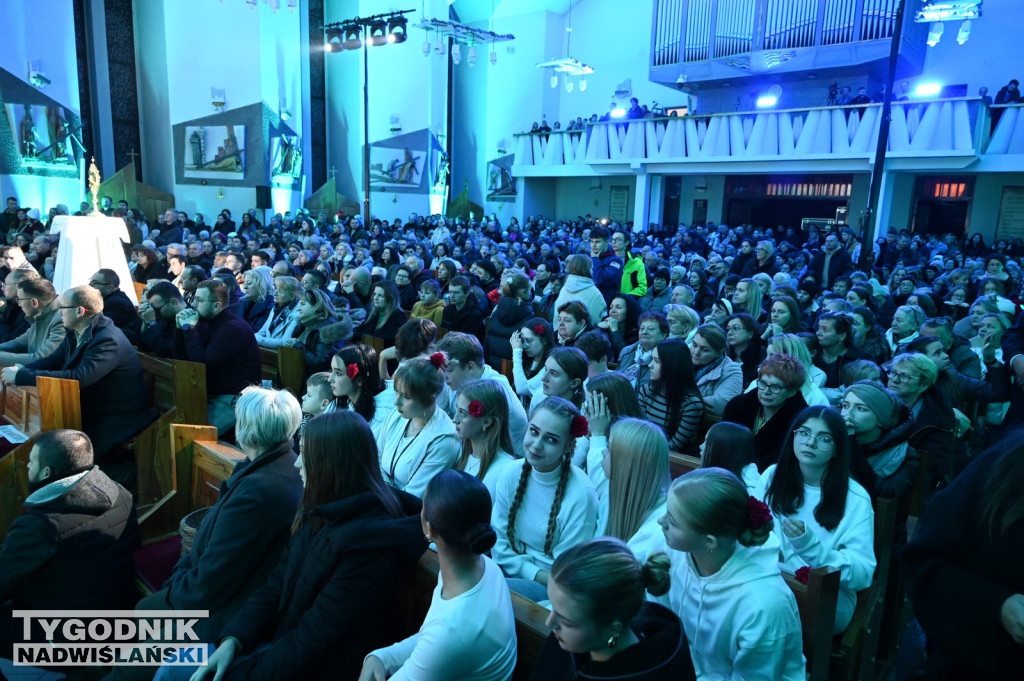 Wieczór Uwielbienia w Tarnobrzegu