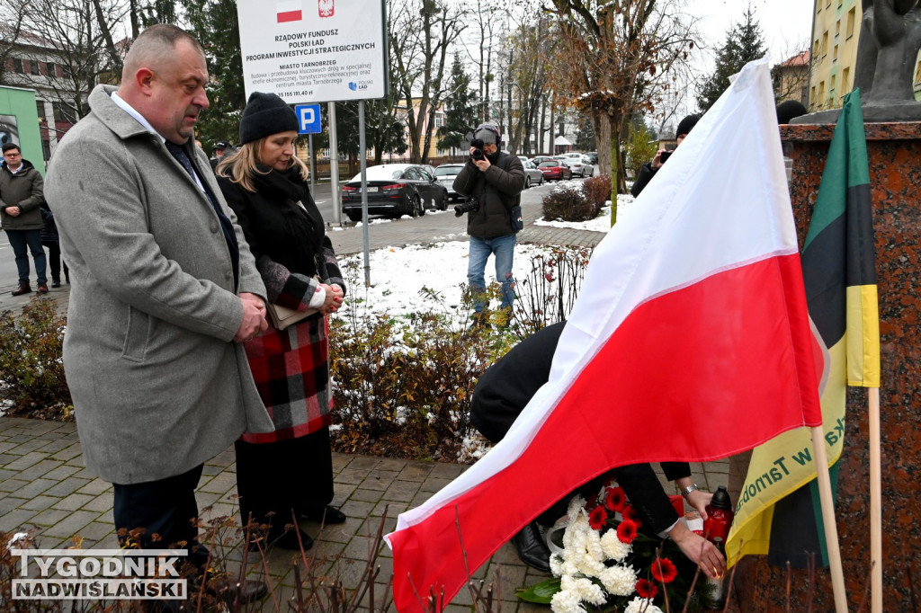 Nadanie imienia PCK skwerowi w Tarnobrzegu